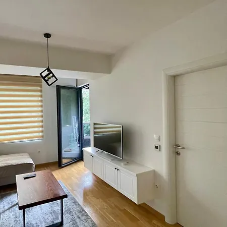 The Away From 3 Apartamento Skopie