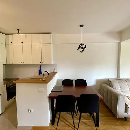 The Away From 3 Apartment